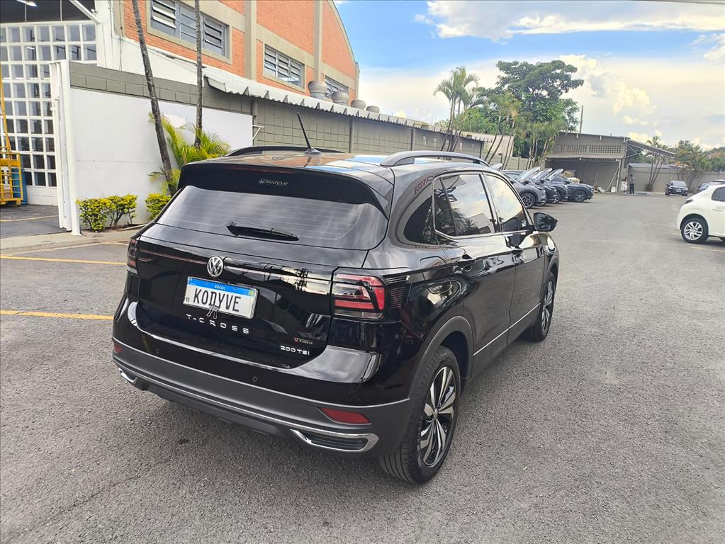 T-CROSS 1.0 200 TSI TOTAL FLEX COMFORTLINE AUTOMÁTICO2