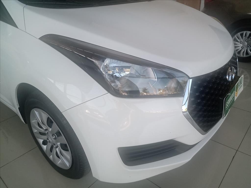 HB20 1.6 COMFORT PLUS 16V FLEX 4P MANUAL HB20 1.6 COMFORT PLUS 16V FLEX 4P MANUAL