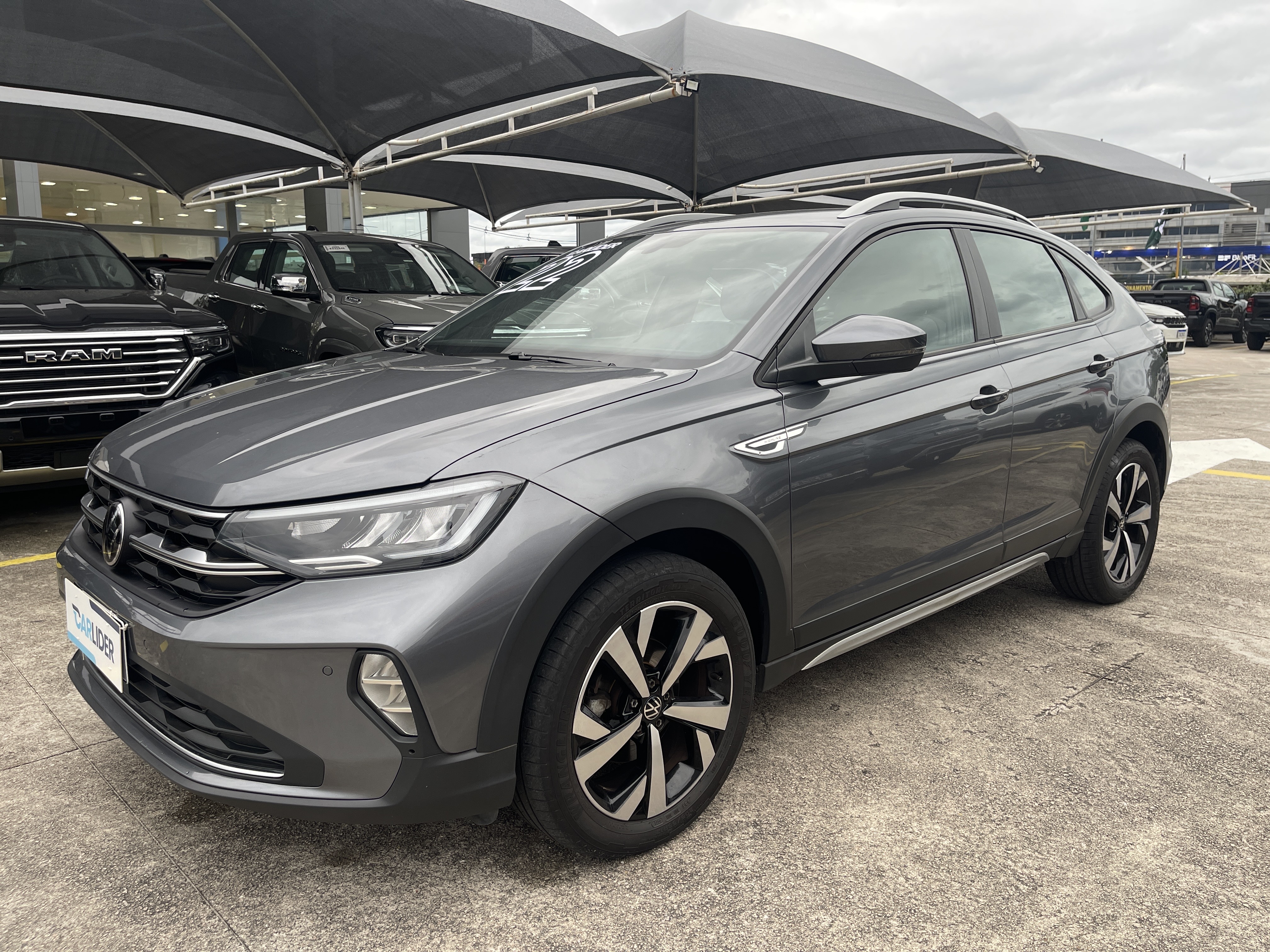 NIVUS 1.0 200 TSI TOTAL FLEX HIGHLINE AUTOMÁTICO1