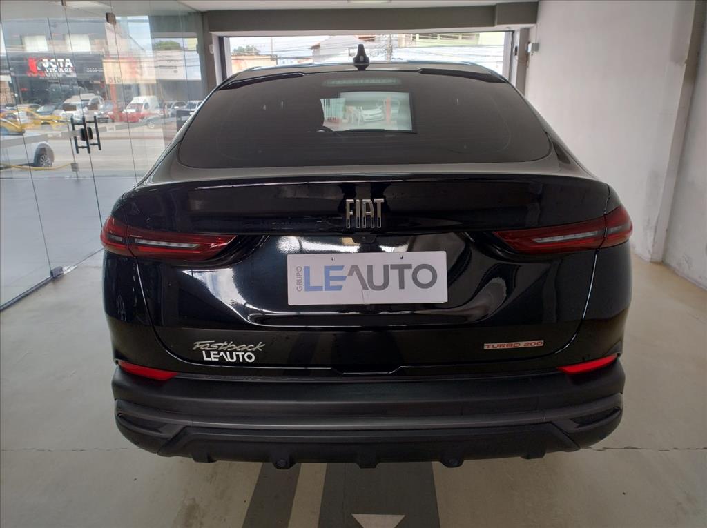 FASTBACK 1.0 TURBO 200 FLEX CVT2