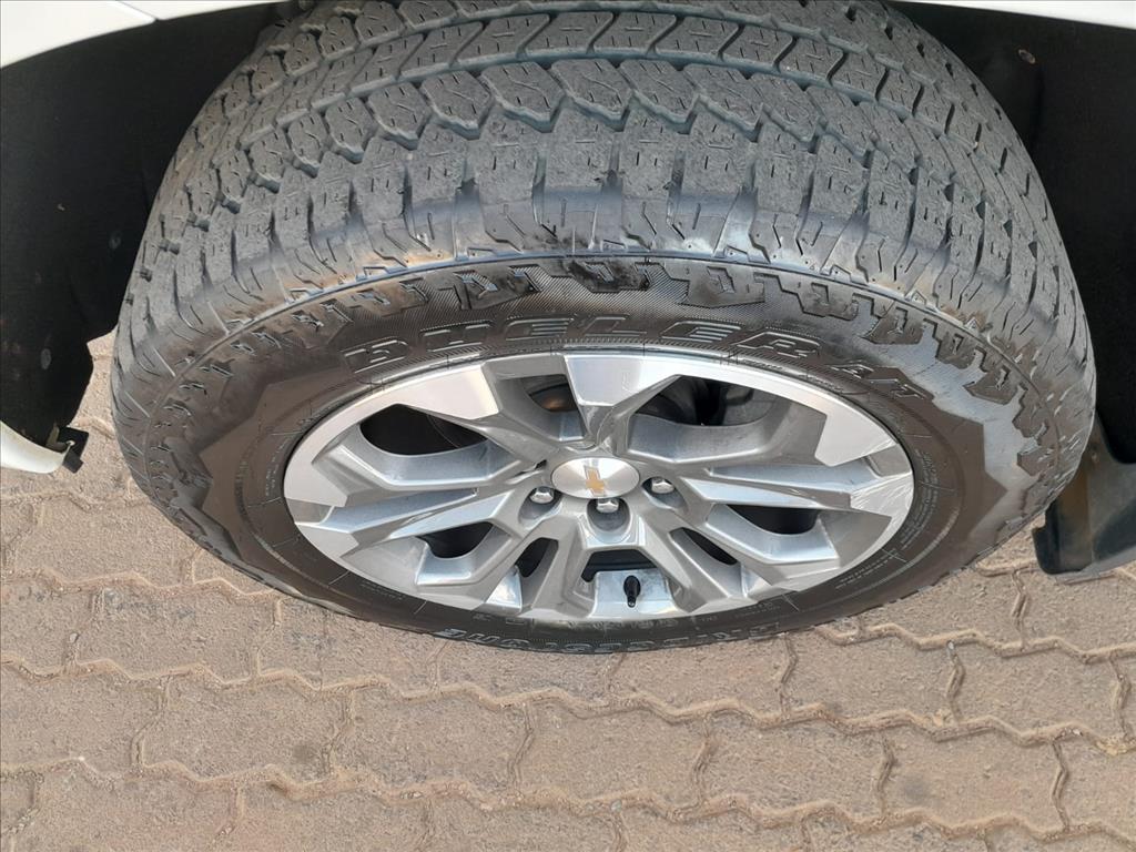 SILVERADO 5.3 V8 GASOLINA 1500 HIGH COUNTRY 4X4 AUTOMÁTICO16