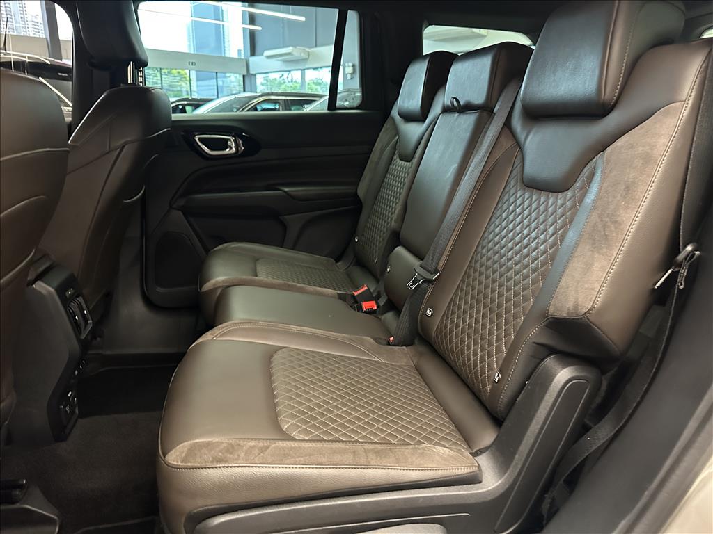 COMMANDER 1.3 T270 TURBO FLEX OVERLAND AT67