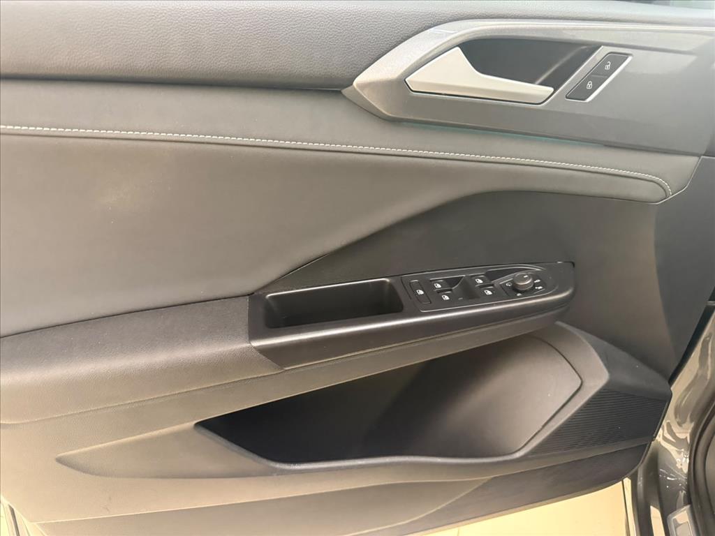 TAOS 1.4 250 TSI TOTAL FLEX HIGHLINE AUTOMÁTICO18