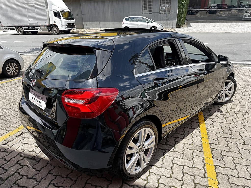 Mercedes-Benz A 200 - 1.6 CGI FLEX 7G-DCT