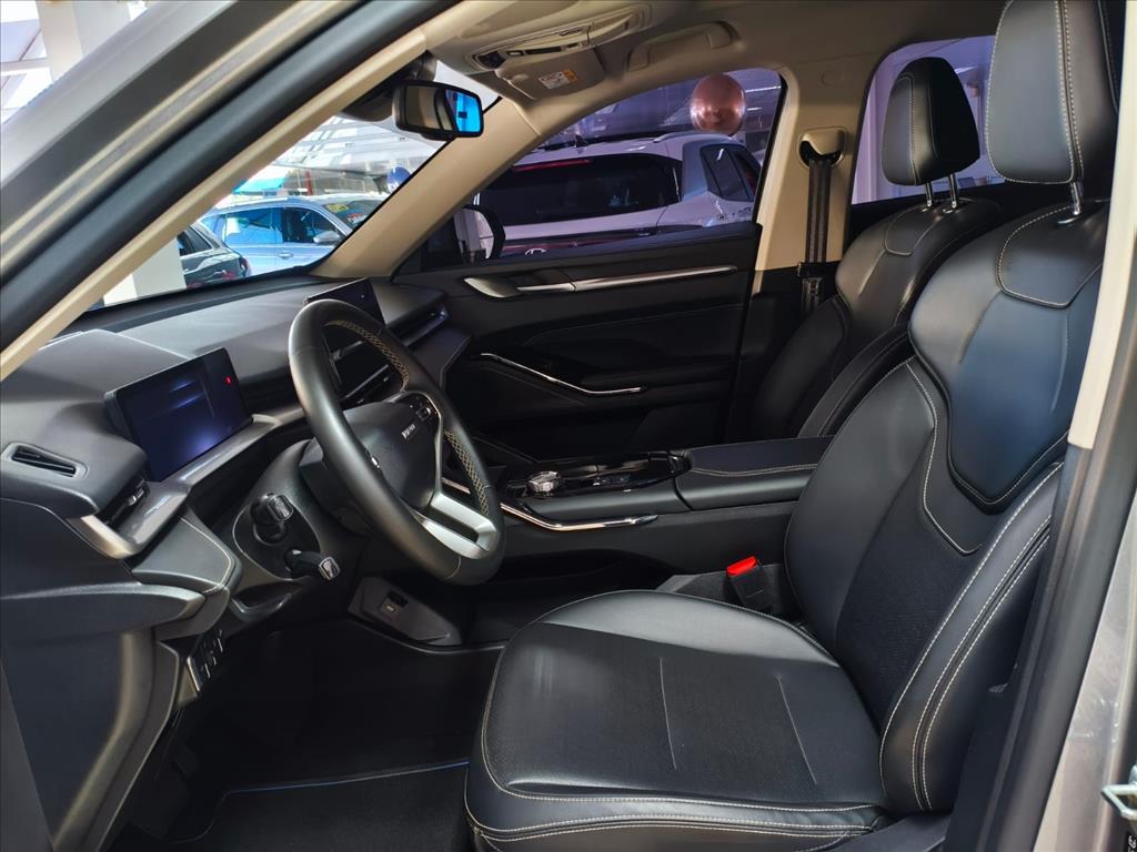 HAVAL H6 1.5 HEV PREMIUM E-TRACTION6