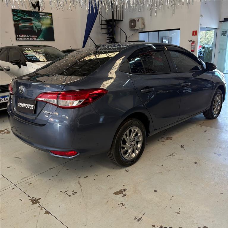 YARIS 1.5 16V FLEX SEDAN XS CONNECT MULTIDRIVE3