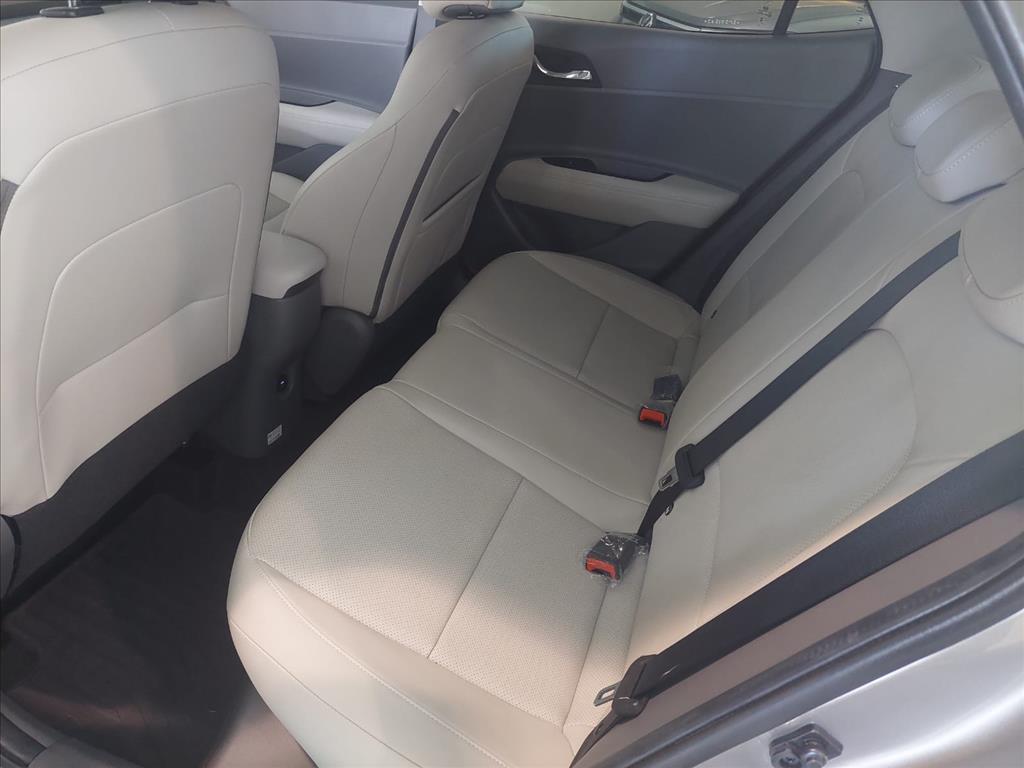 Hyundai-HB20S-1.0 TGDI FLEX PLATINUM SAFETY AUTOMÁTICO