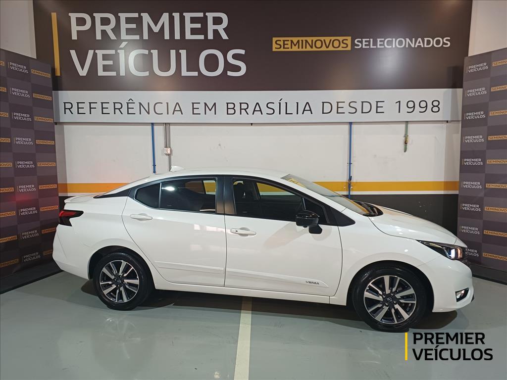 VERSA 1.6 16V FLEX SR XTRONIC