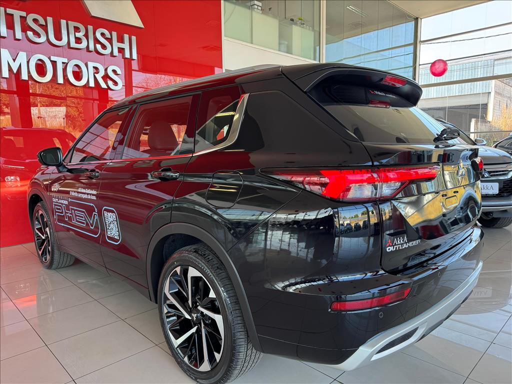 Mitsubishi-OUTLANDER-2.4 PHEV SIGNATURE S-AWC DHT