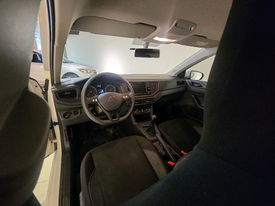 Volkswagen-POLO-1.0 MPI MANUAL