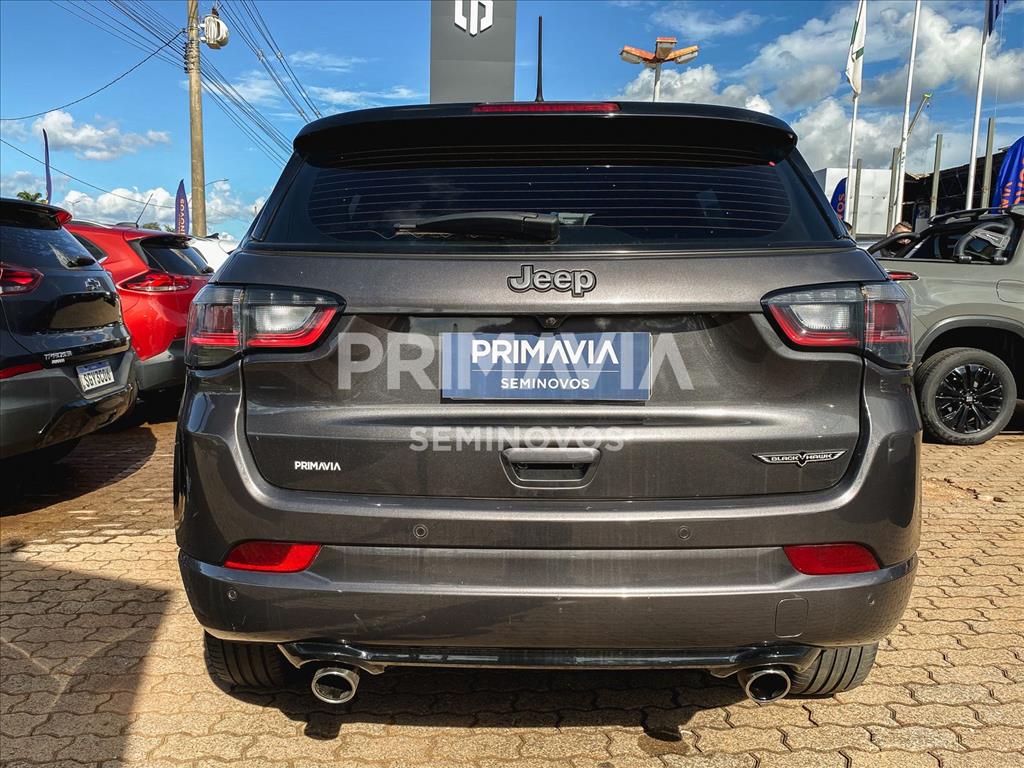 COMPASS 2.0 HURRICANE 4 TURBO GASOLINA BLACKHAWK AT95