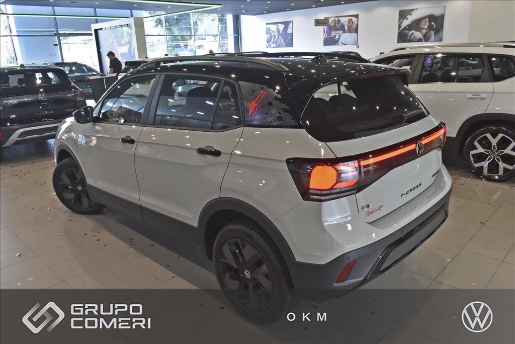 T-CROSS 1.0 200 TSI TOTAL FLEX AUTOMÁTICO1