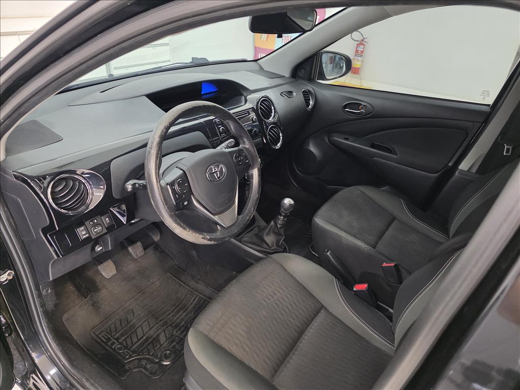 ETIOS 1.5 X PLUS 16V FLEX 4P MANUAL6