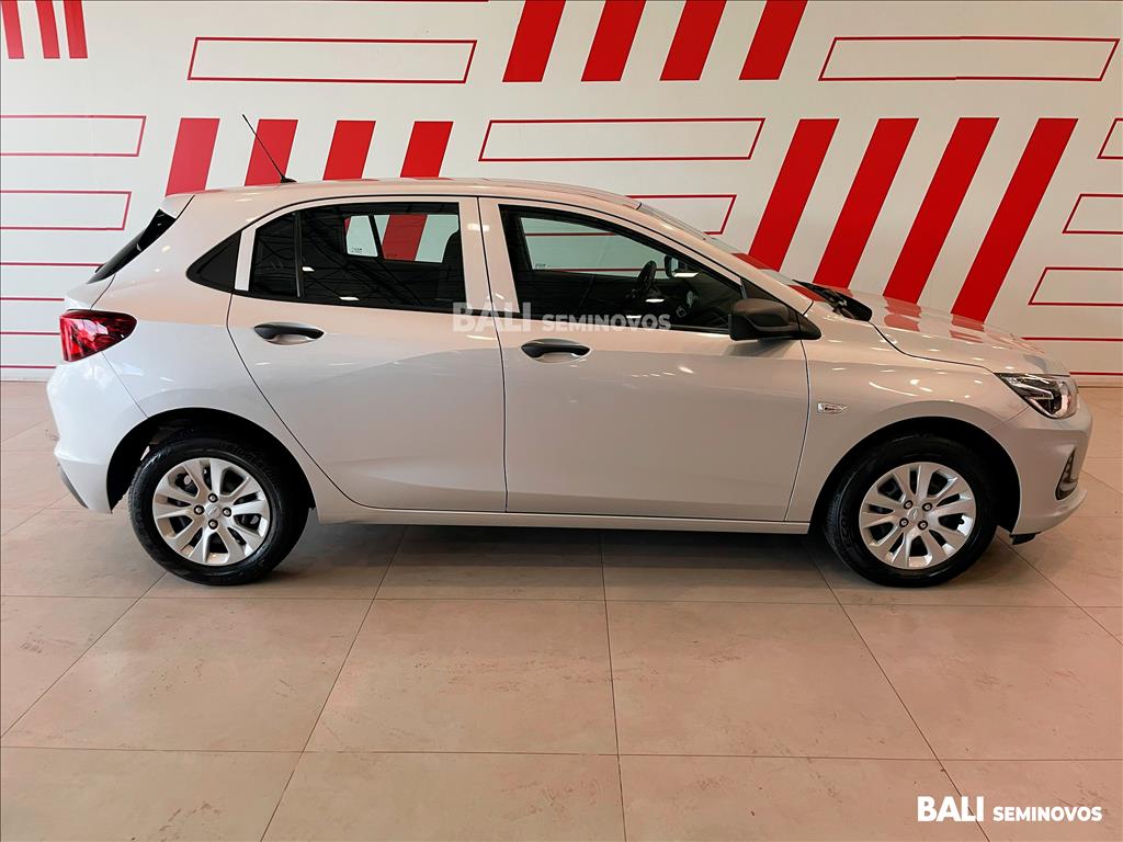 ONIX 1.0 TURBO FLEX LT AUTOMÁTICO3