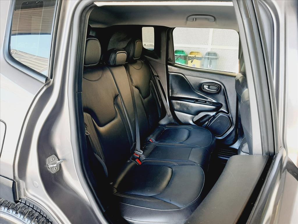 RENEGADE 1.8 16V FLEX LONGITUDE 4P AUTOMÁTICO11