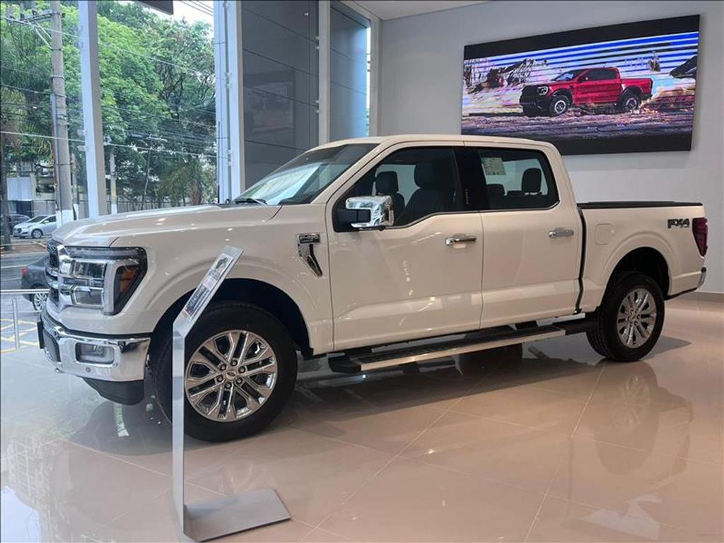 Ford-F-150-5.0 V8 GASOLINA CD LARIAT FX4 AUTOMÁTICO