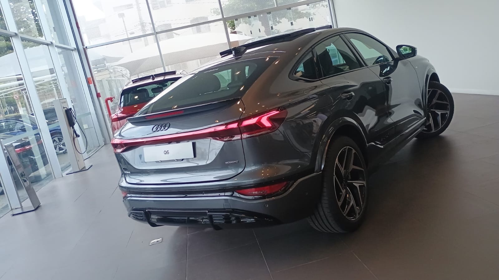 Q6 E-TRON 100 KW ELÉTRICO SPORTBACK QUATTRO3