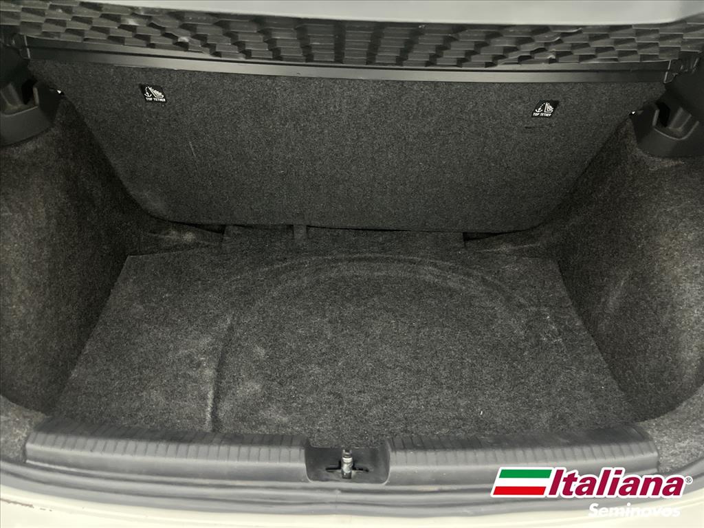 POLO 1.0 MPI TRACK MANUAL15