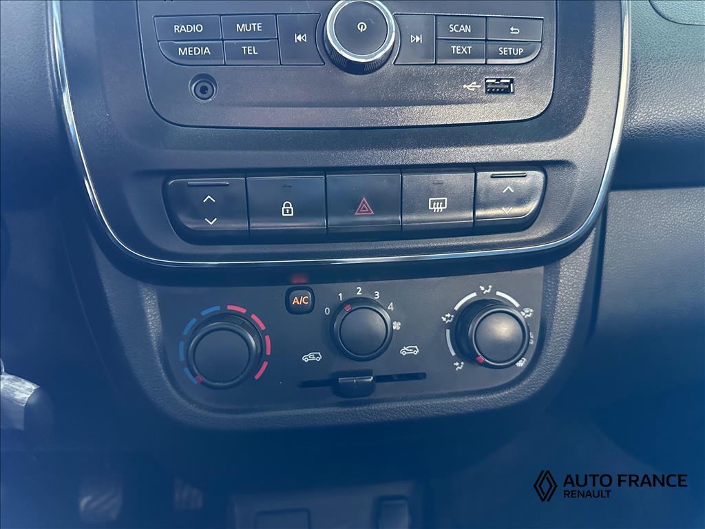 KWID 1.0 12V SCE FLEX ZEN MANUAL