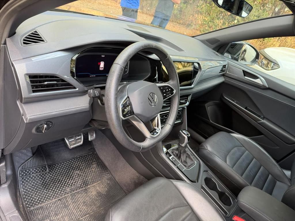TAOS 1.4 250 TSI TOTAL FLEX HIGHLINE AUTOMÁTICO9