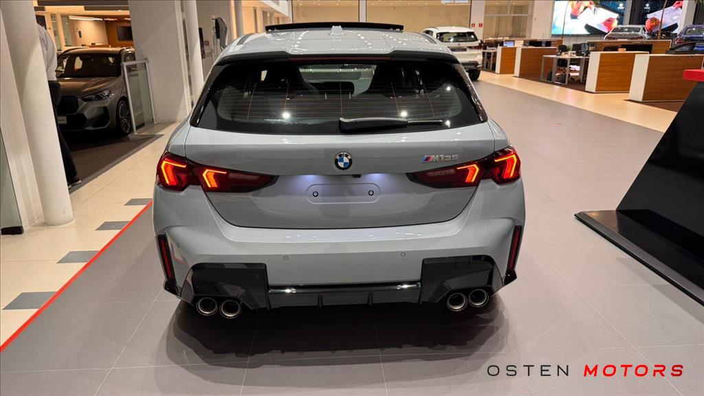 BMW-M 135i-2.0 16V TURBO GASOLINA XDRIVE STEPTRONIC