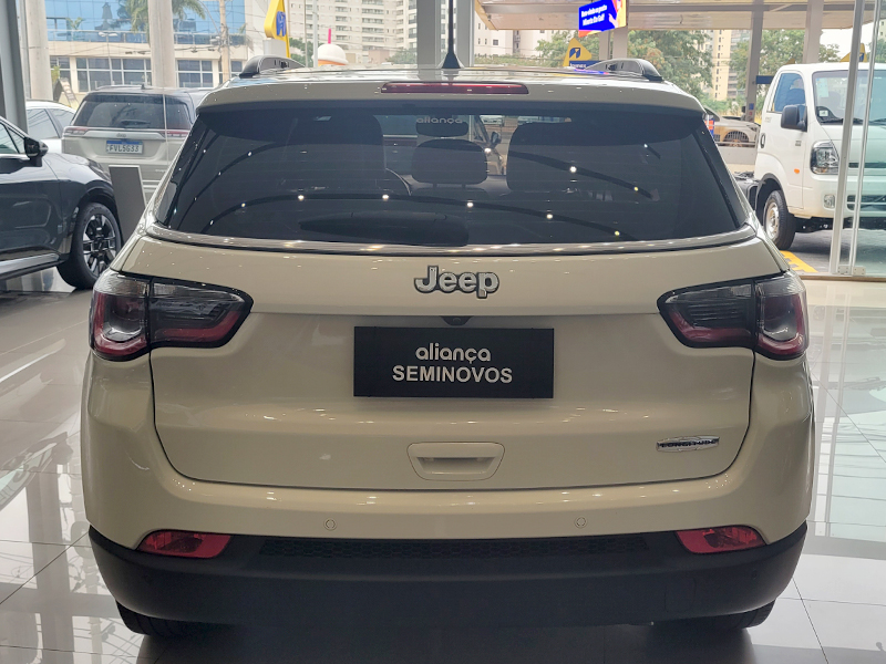COMPASS 2.0 16V FLEX LONGITUDE AUTOMÁTICO5