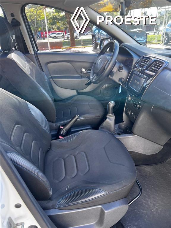 SANDERO 1.6 GT LINE LIMITED FLEX 4P MANUAL10