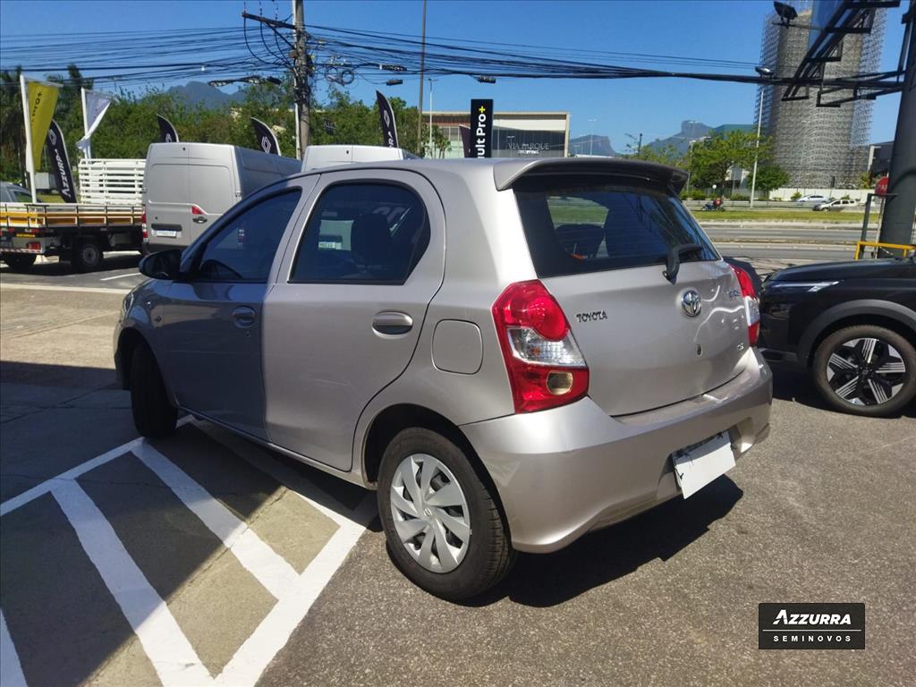 ETIOS 1.3 X 16V FLEX 4P MANUAL5