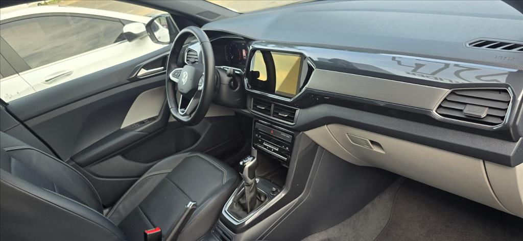 T-CROSS 1.4 250 TSI TOTAL FLEX HIGHLINE AUTOMÁTICO9