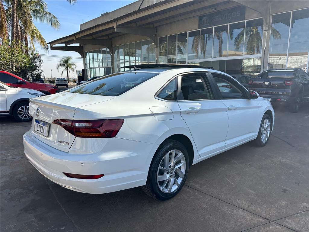 JETTA 1.4 250 TSI TOTAL FLEX COMFORTLINE TIPTRONIC