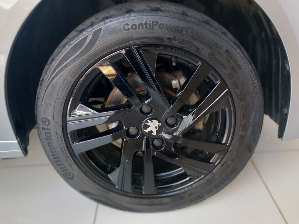 208 1.0 FIREFLY FLEX STYLE MANUAL7