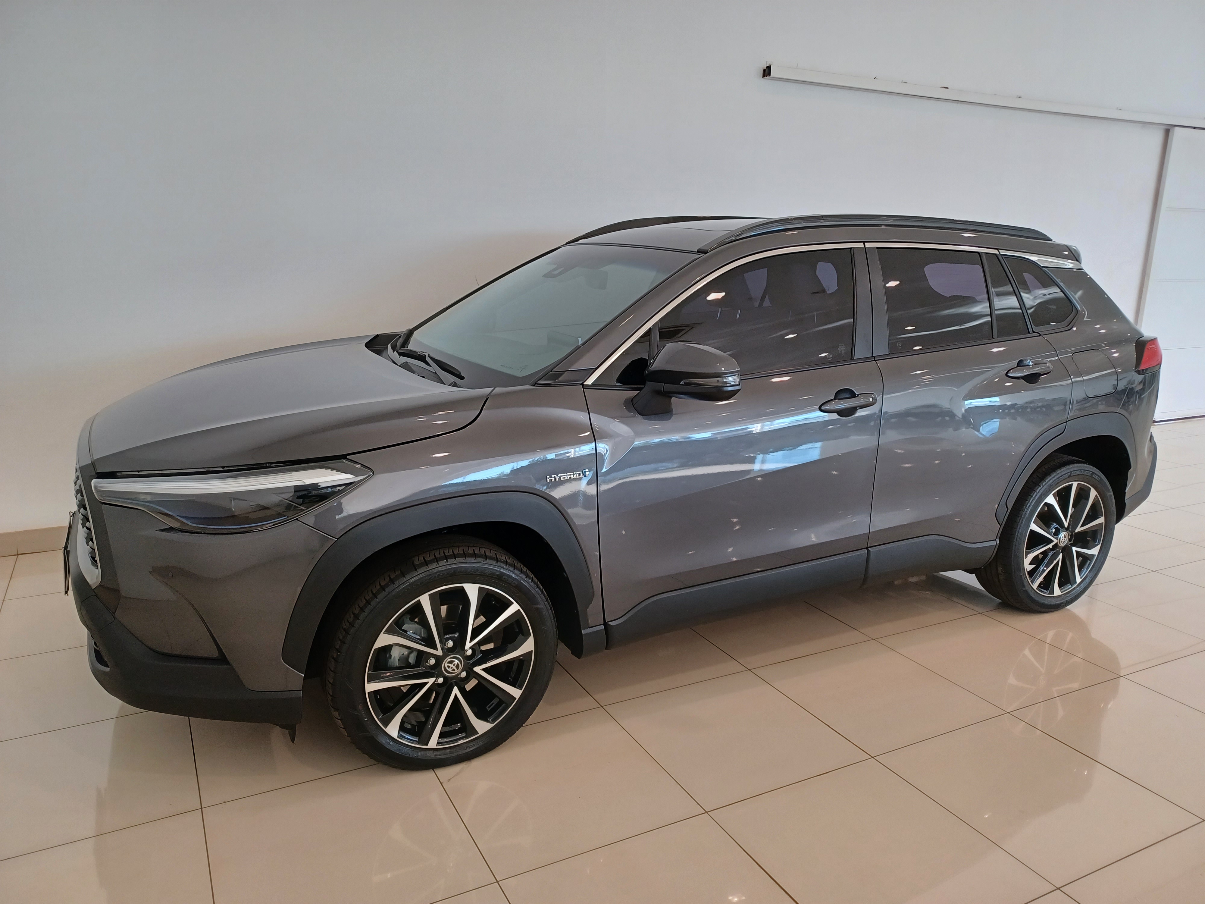 Toyota-COROLLA CROSS-1.8 VVT-I HYBRID FLEX XRX CVT