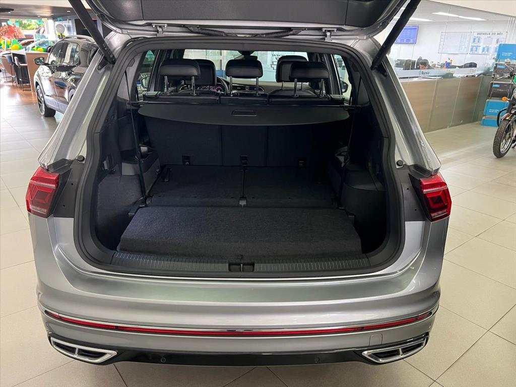 TIGUAN 2.0 300 TSI GASOLINA ALLSPACE R-LINE AUTOMÁTICO6