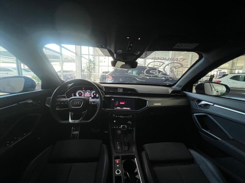 Q3 2.0 40 TFSI GASOLINA PERFORMANCE BLACK QUATTRO TIPTRONIC7