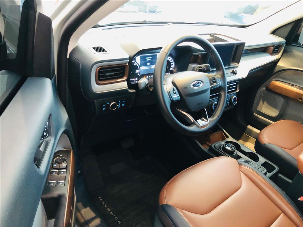 MAVERICK 2.5 HYBRID LARIAT e-CVT7