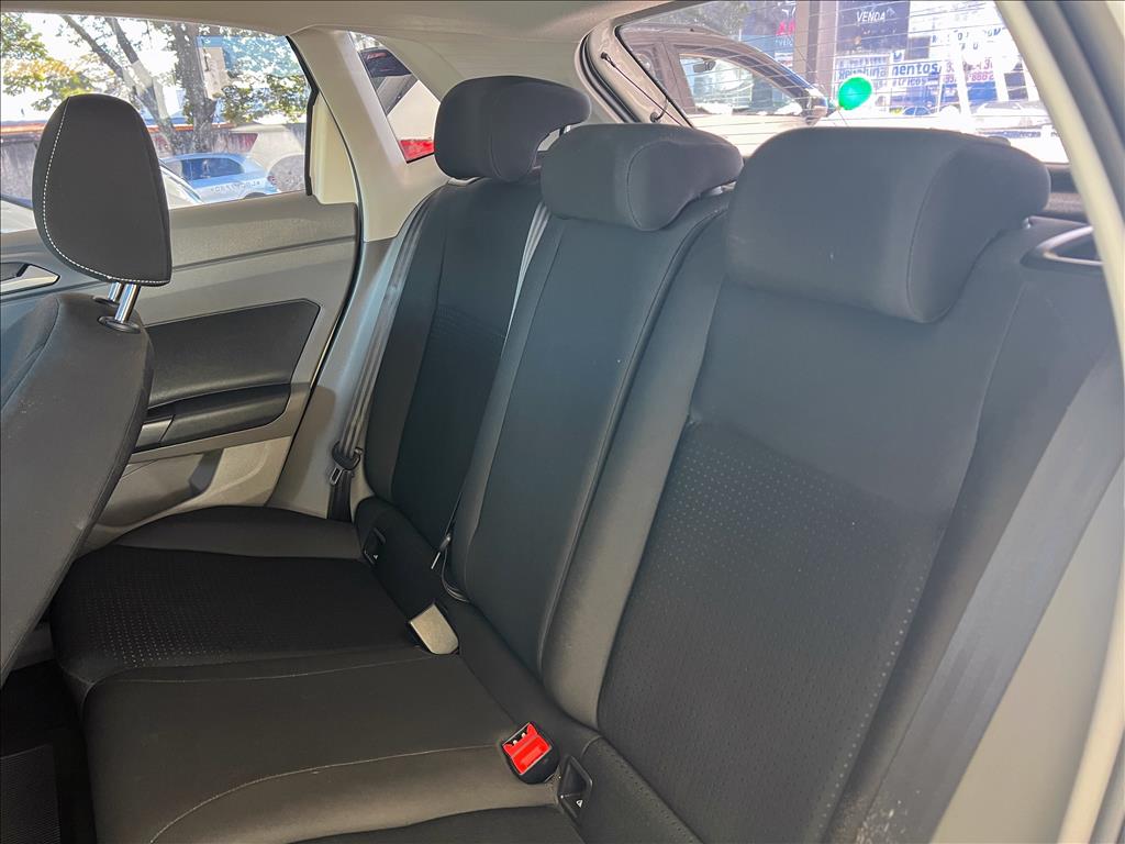 POLO 1.0 200 TSI COMFORTLINE AUTOMÁTICO17