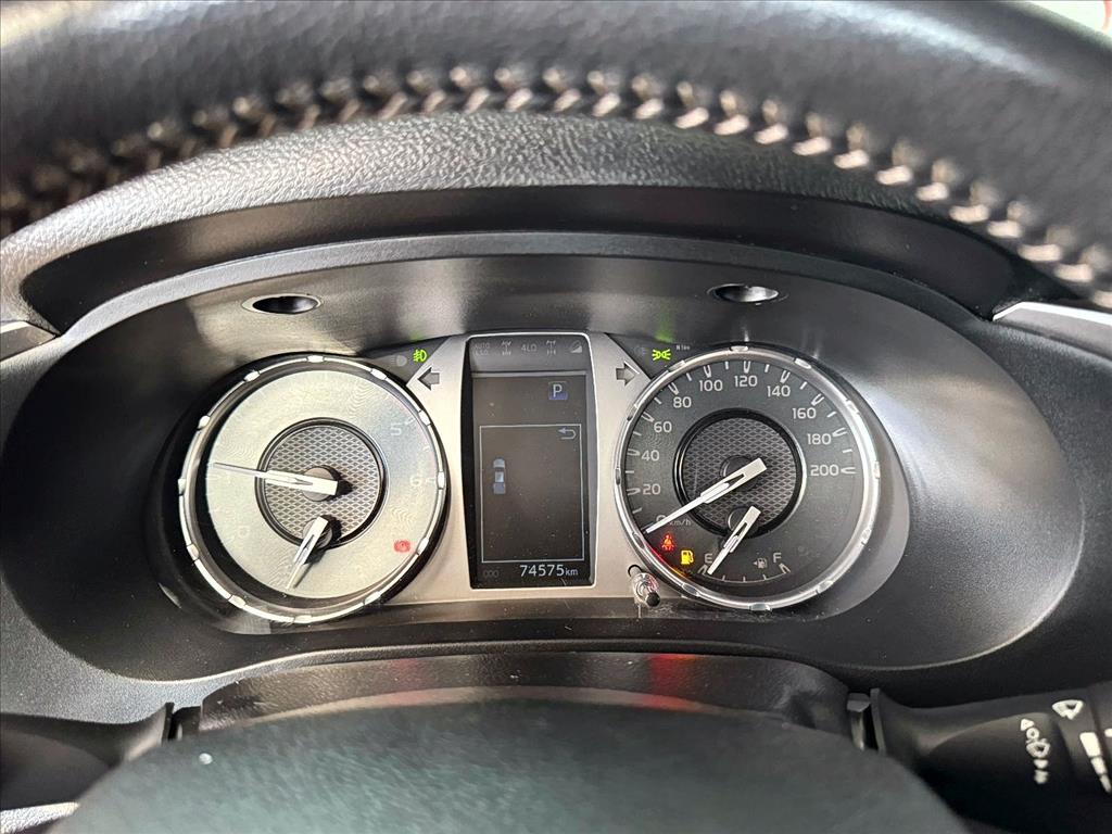 HILUX 2.8 D-4D TURBO DIESEL CD SRX 4X4 AUTOMÁTICO5