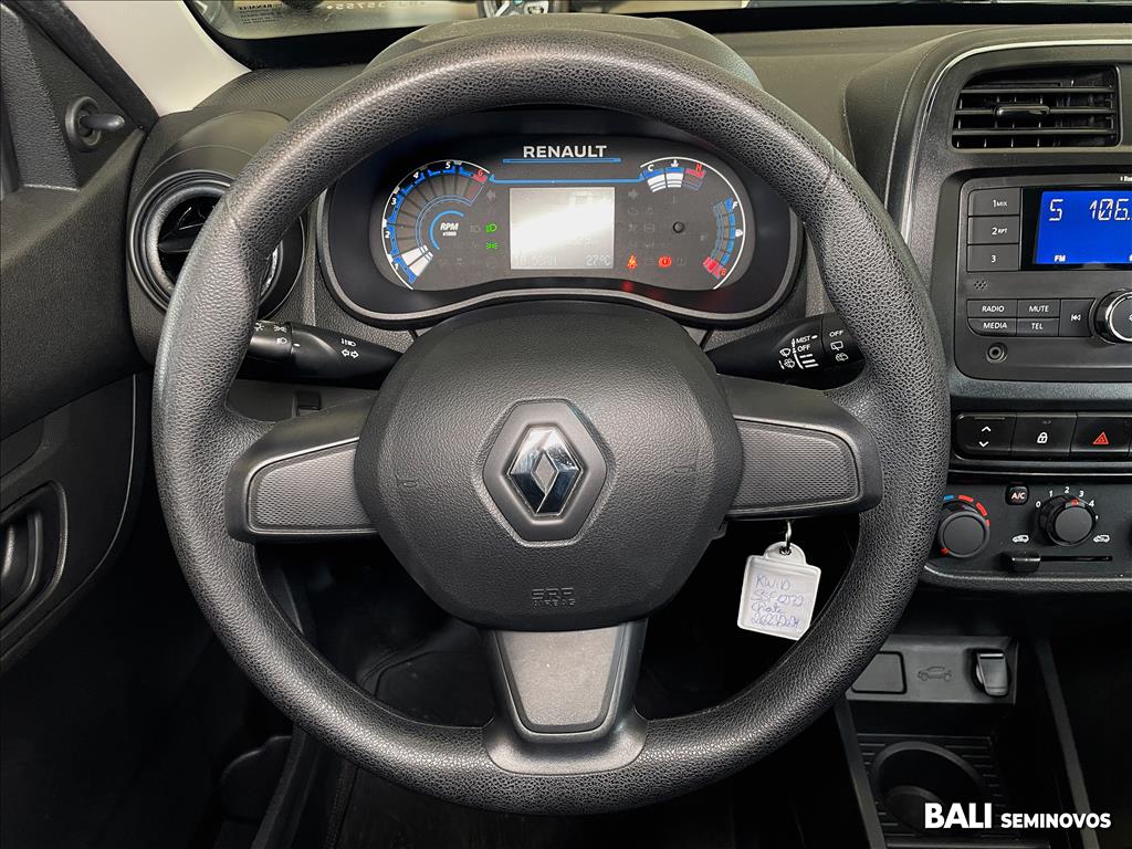 KWID 1.0 12V SCE FLEX ZEN MANUAL10