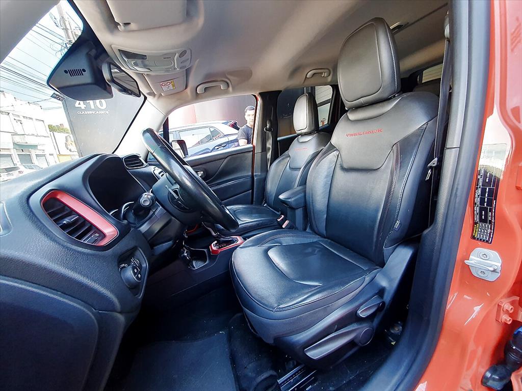 Jeep Renegade - 2.0 16V TURBO DIESEL TRAILHAWK 4P 4X4 AUTOMÁTICO