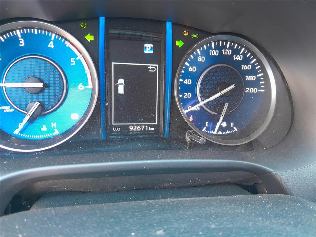 HILUX SW4 2.8 D-4D TURBO DIESEL SRX 7L 4X4 AUTOMÁTICO6