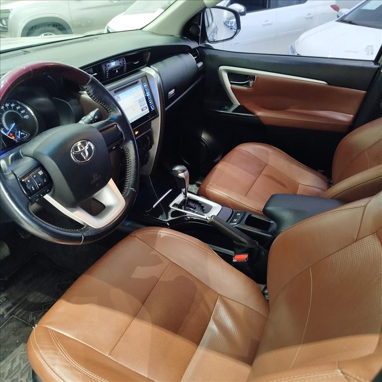 HILUX 2.7 SR 4X2 CD 16V FLEX 4P AUTOMÁTICO