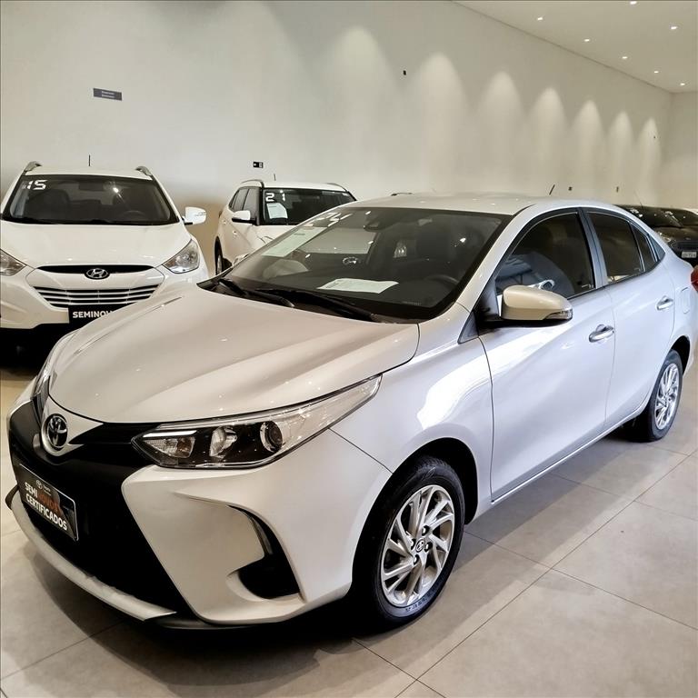 YARIS 1.5 16V FLEX SEDAN XS MULTIDRIVE