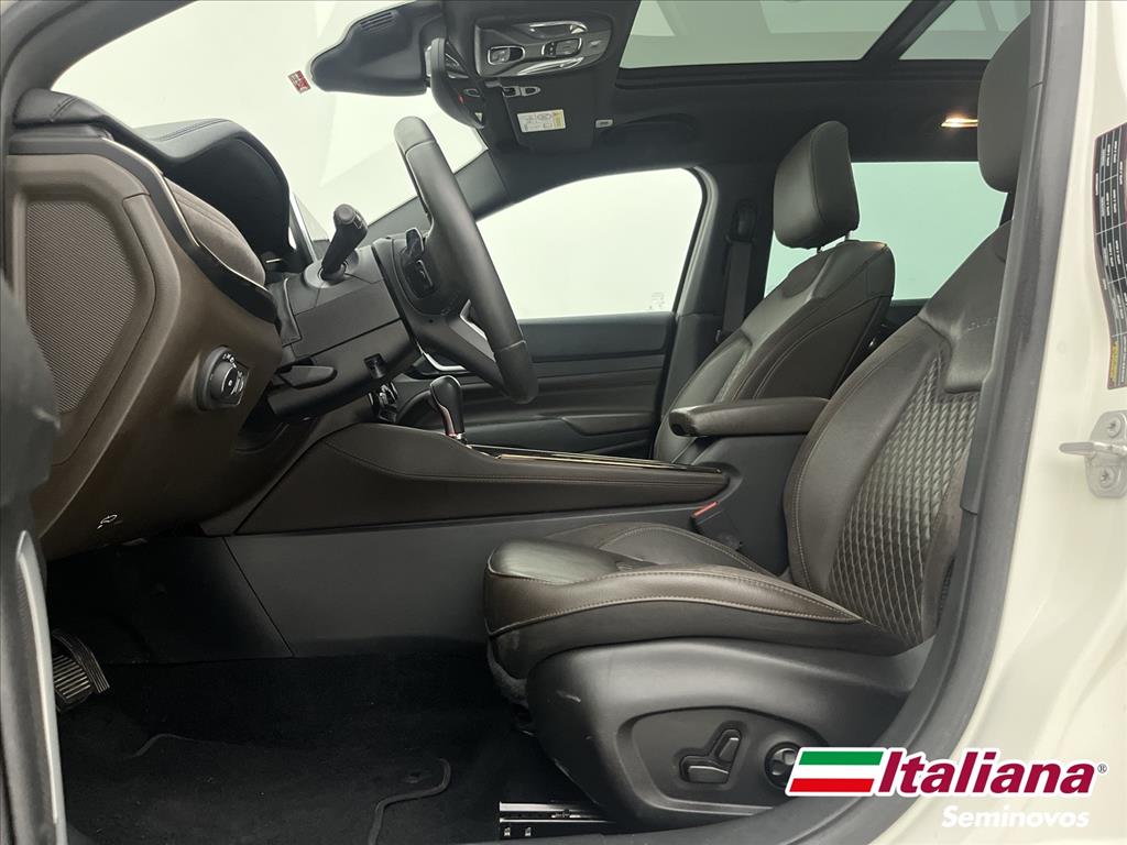 COMMANDER 1.3 T270 TURBO FLEX OVERLAND AT612