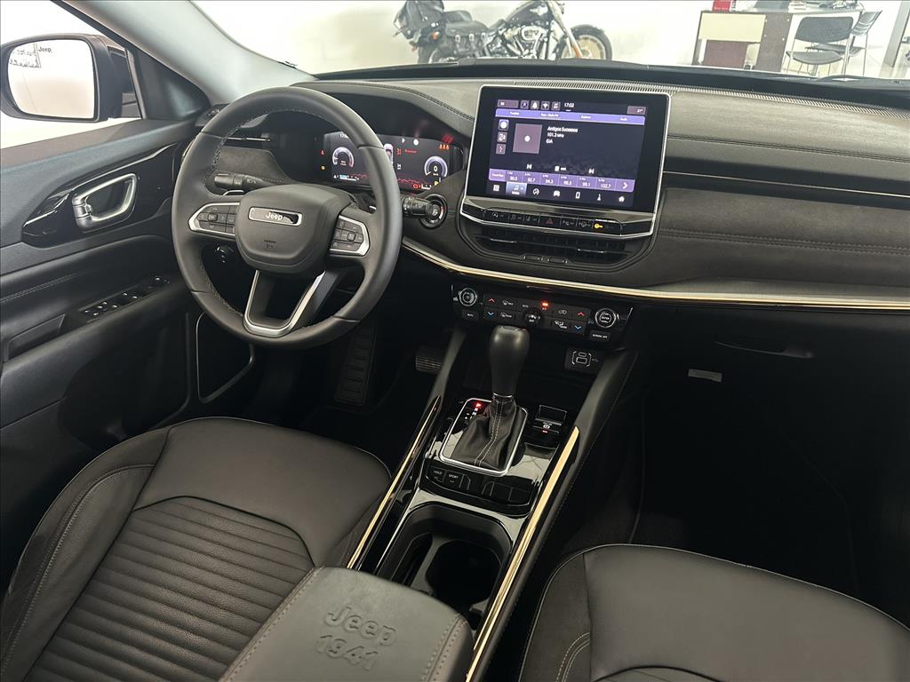 COMMANDER 1.3 T270 TURBO FLEX LIMITED AT65