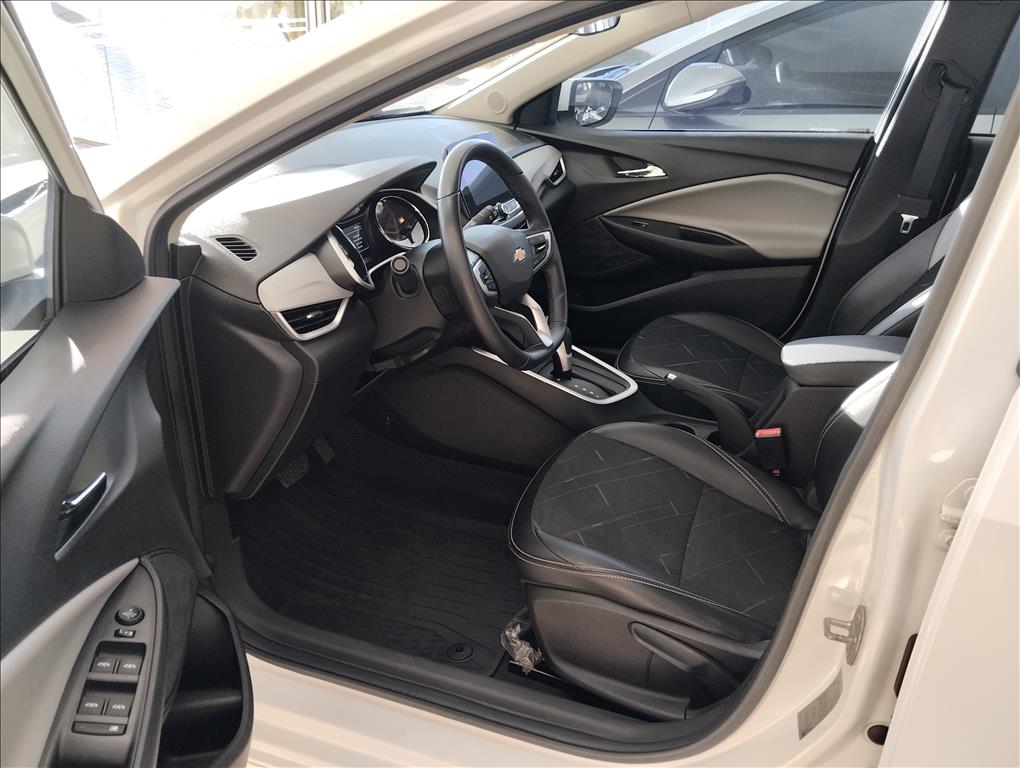 ONIX PLUS 1.0 TURBO FLEX AUTOMÁTICO6