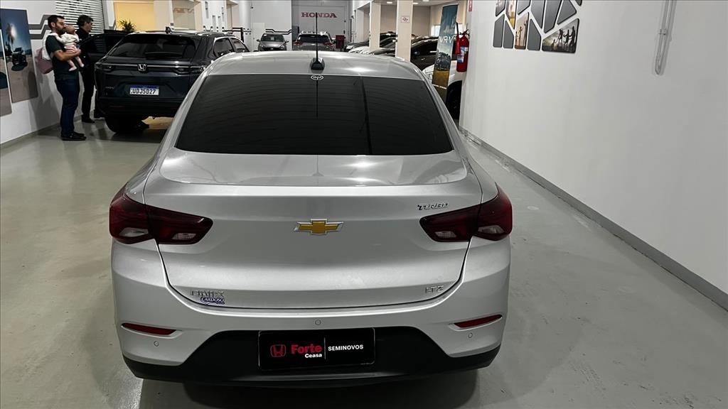 ONIX 1.0 TURBO FLEX LTZ AUTOMÁTICO5