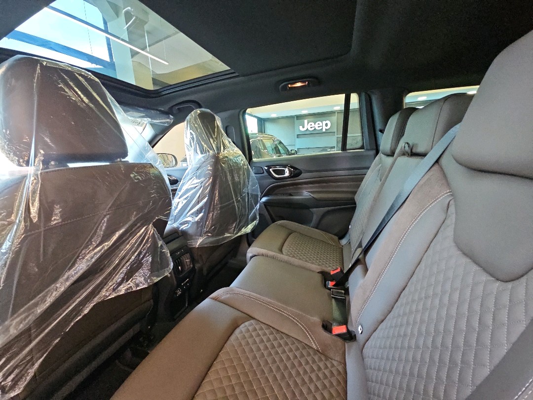 COMMANDER 1.3 T270 TURBO FLEX OVERLAND AT610