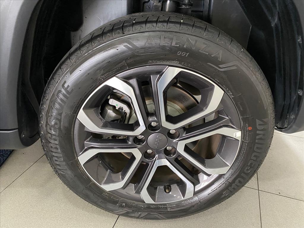 COMMANDER 1.3 T270 TURBO FLEX LIMITED AT6