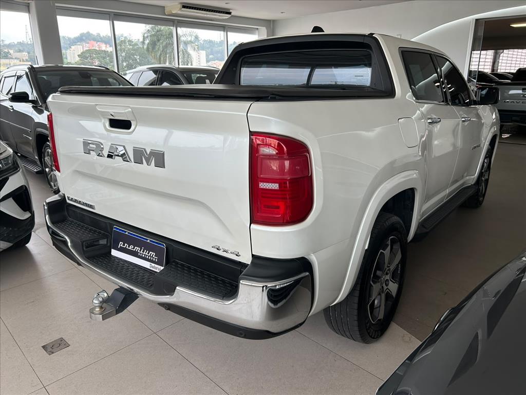 RAMPAGE 2.0 TURBO DIESEL LARAMIE 4X4 AUTOMÁTICO6