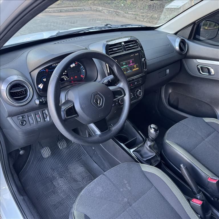 Renault-KWID-1.0 12V SCE FLEX OUTSIDER MANUAL
